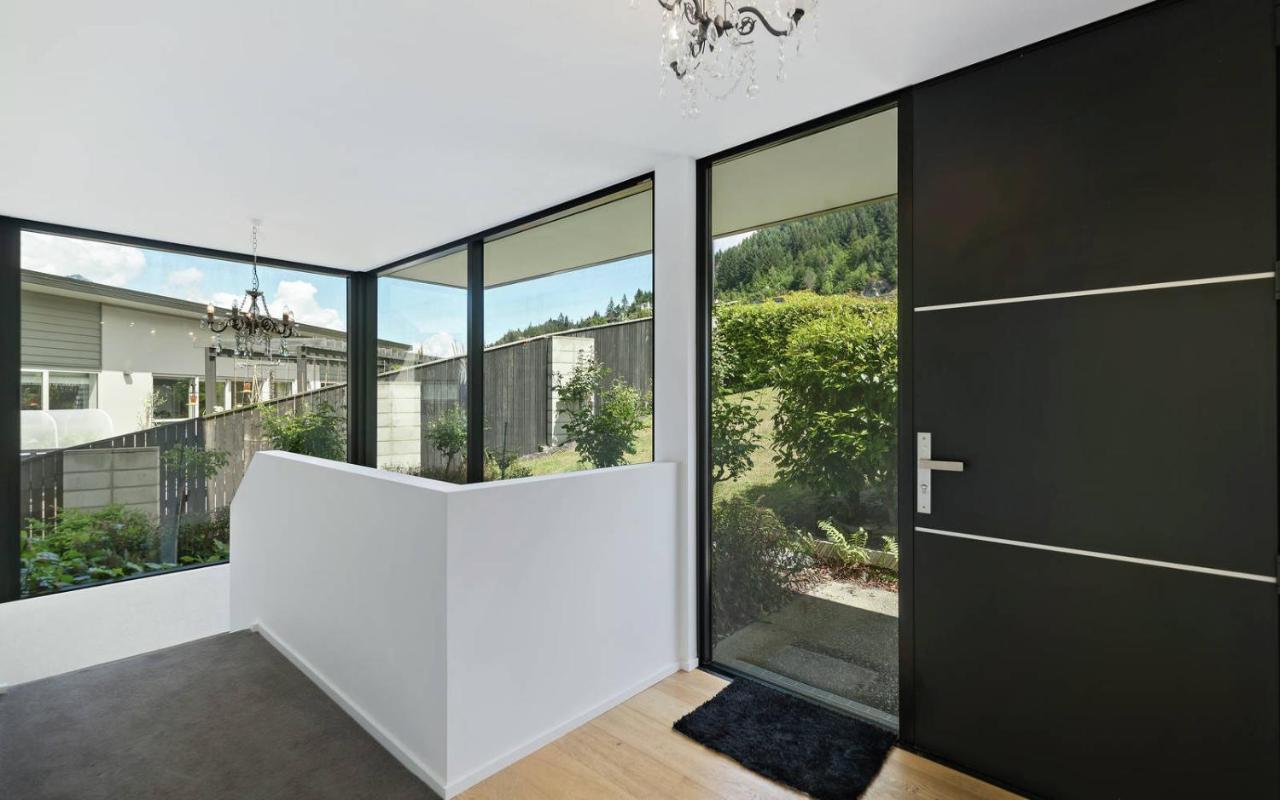 Highview Terrance 3 Bedrooms House Queenstown Bagian luar foto