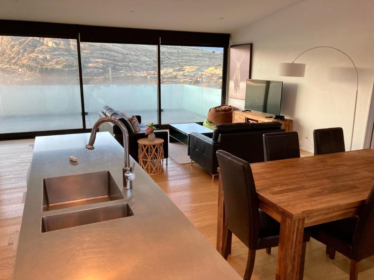 Highview Terrance 3 Bedrooms House Queenstown Bagian luar foto